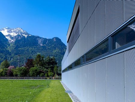 Façade Design sur une caserne de pompier