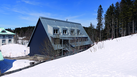 Laurentius-Haus der Caritas-Klinik toiture en zinc prePATINA clair
