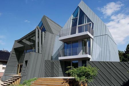 Maison individuelle Gevenmacher zinc prePATINA clair et ardoise