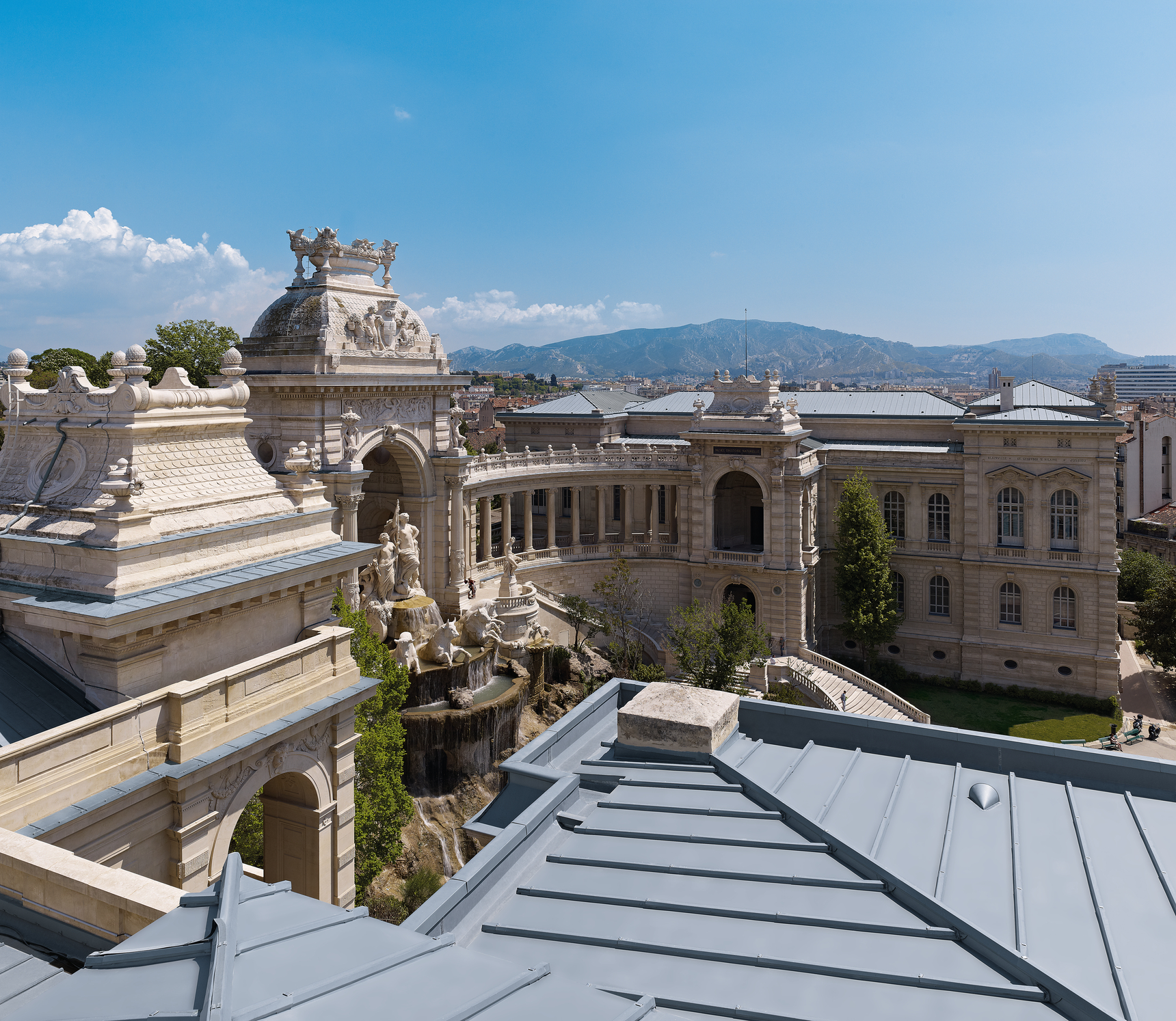 Palais longchamp rénovation toiture Monument historique